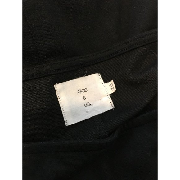 Alice & UO  dress shirt size XS - Picture 5 of 6